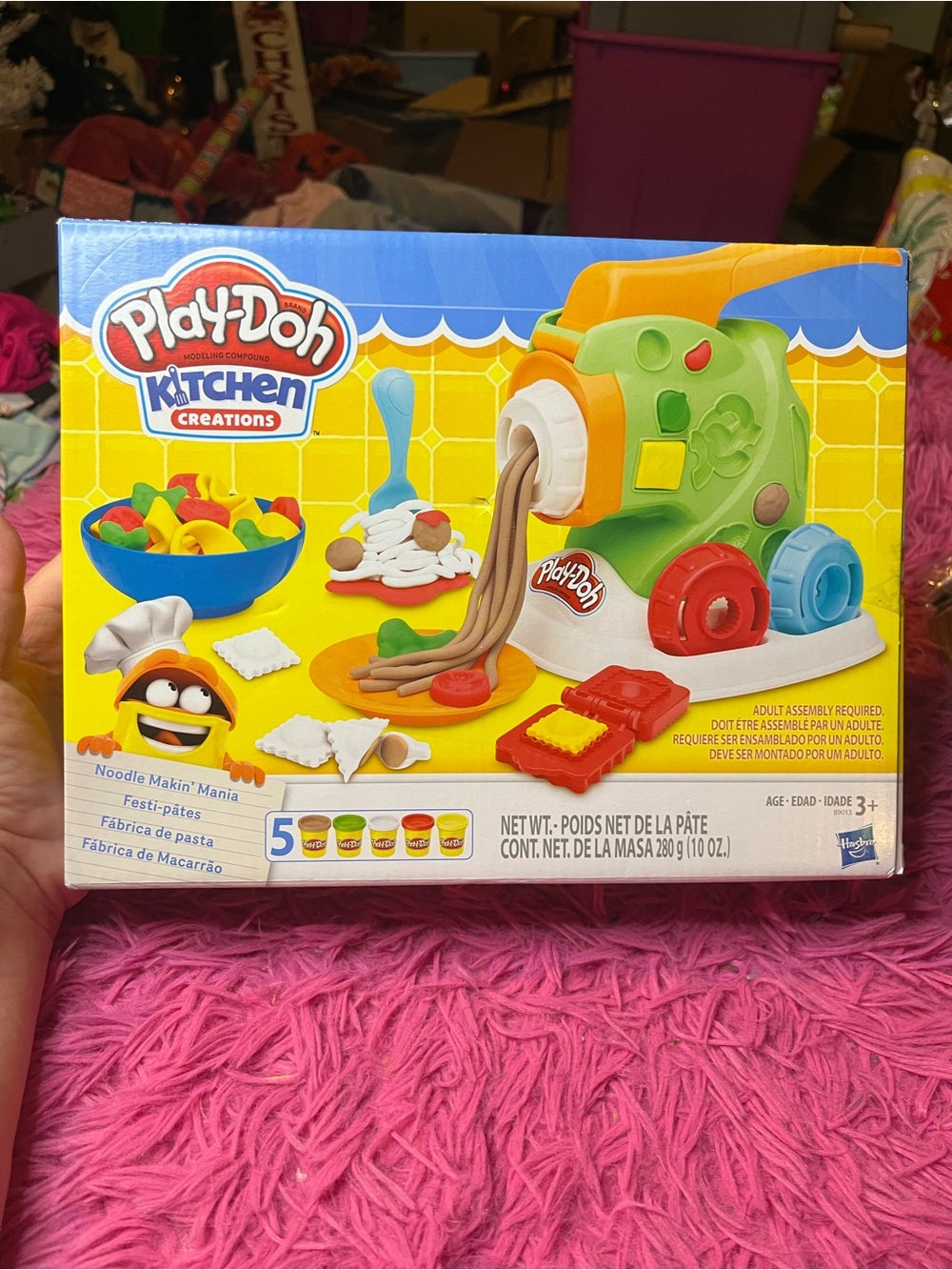 Play-Doh Kitchen Creations Noodle Makin' Mania Playset - Green/Orange/Red/Blue